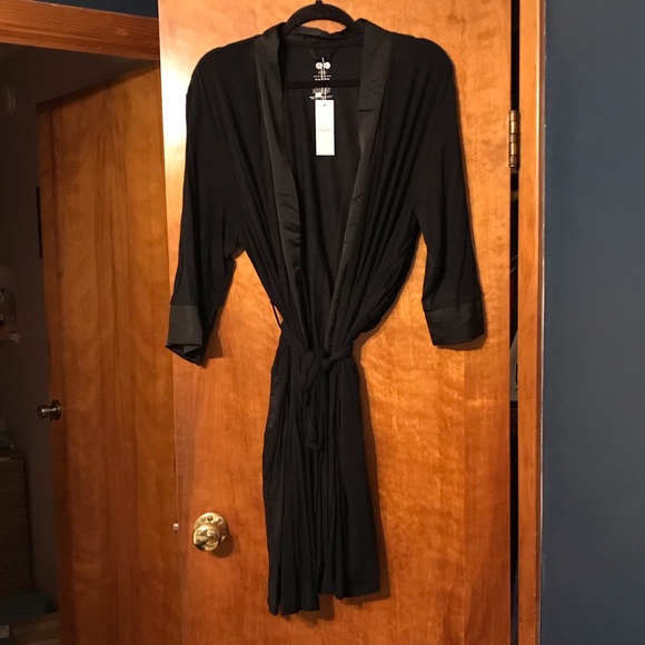 Kindred Bravely Other - Kindred Bravely Emmaline XXL/XXXL Robe, Black